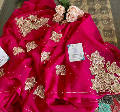 Magenta Zaari Jaali Buta Saree