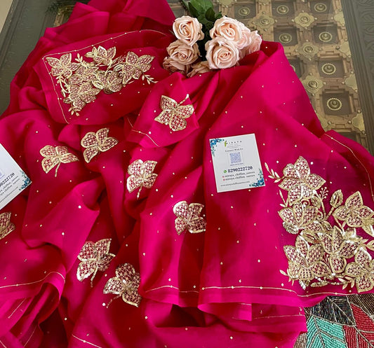 Magenta Zaari Jaali Buta Saree