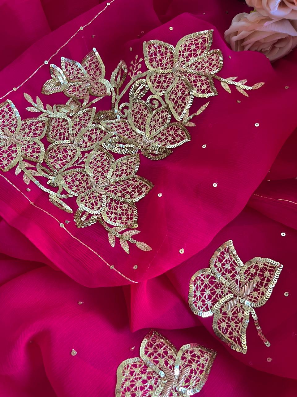 Magenta Zaari Jaali Buta Saree