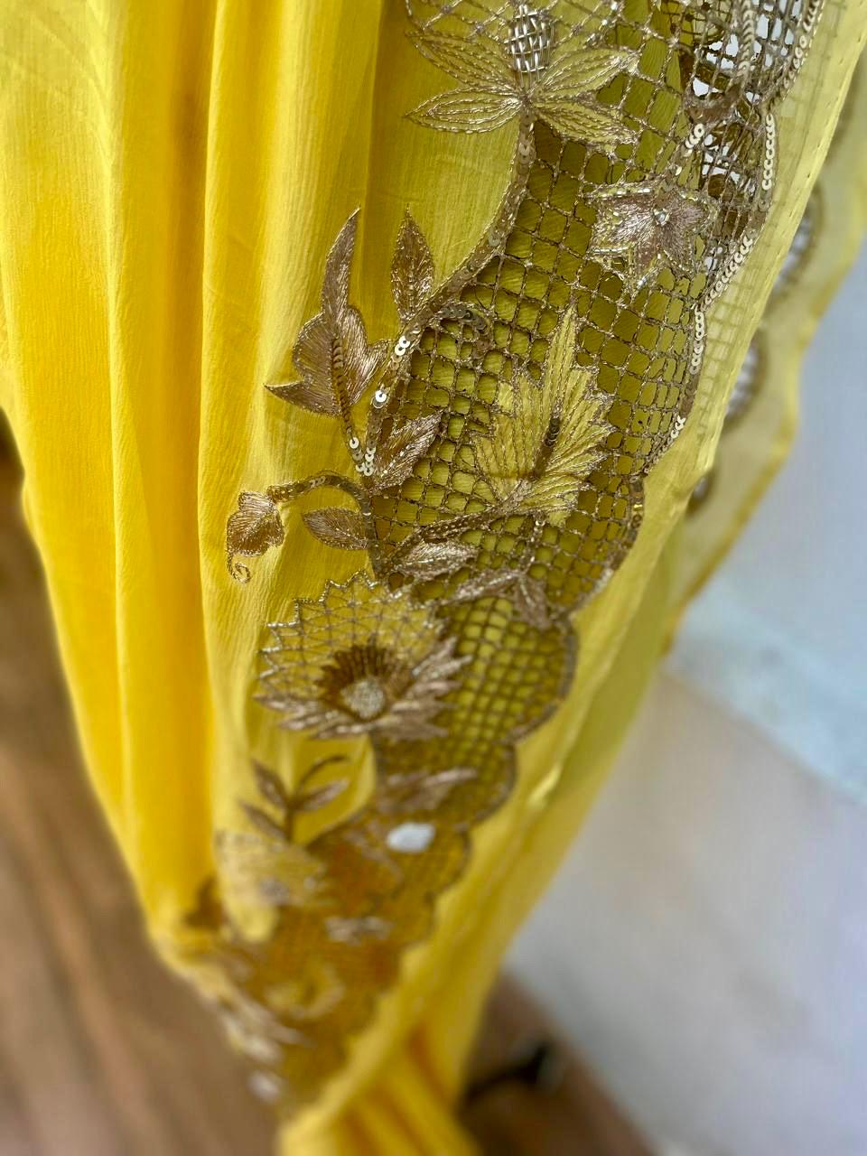 Yellow Cutwok Border Saree