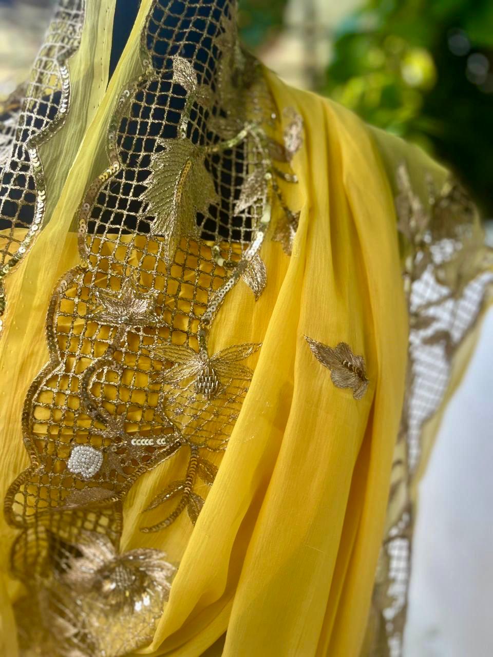 Yellow Cutwok Border Saree