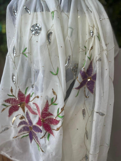 Off-White Resham Cutdana Sequins Jaal Saree
