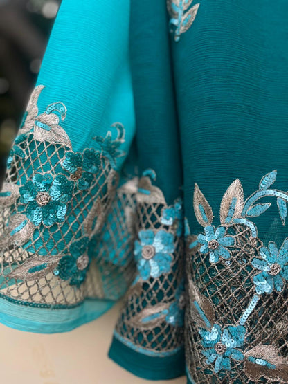 Ombre Teal Shaded Cutwork Border Saree